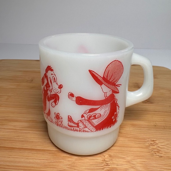 Vintage Termocrisa Holly Hobbie Milk Glass Mug. Red Graphic • Stacking Mug - Picture 1 of 7